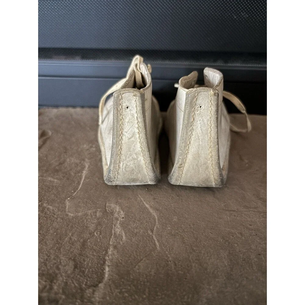 Vintage Toddler White Leather Shoes Distressed